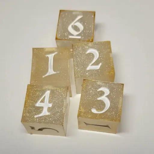 Lot de 5 dés 6 Sitara