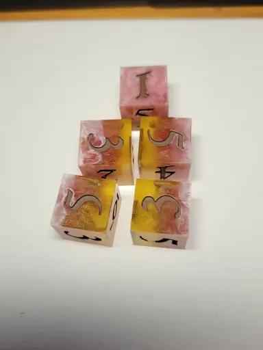 Lot de 5 dés 6
